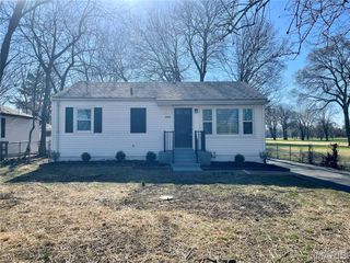 4224 Ashby Road, St Ann, MO 63074