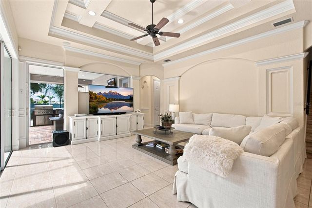 9469 WATERFORD OAKS DRIVE, Winter Haven, FL 33884