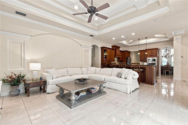 9469 WATERFORD OAKS DRIVE, Winter Haven, FL 33884