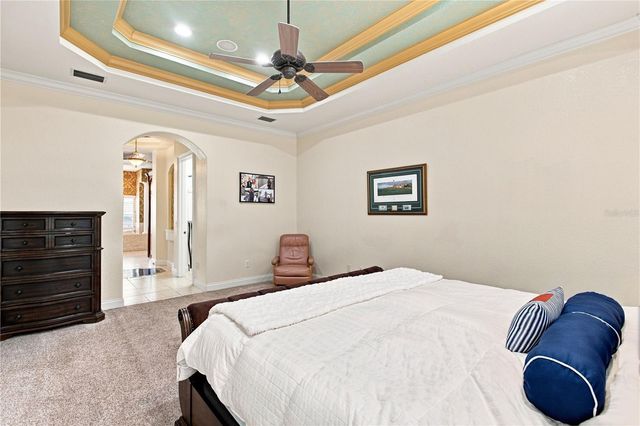 9469 WATERFORD OAKS DRIVE, Winter Haven, FL 33884