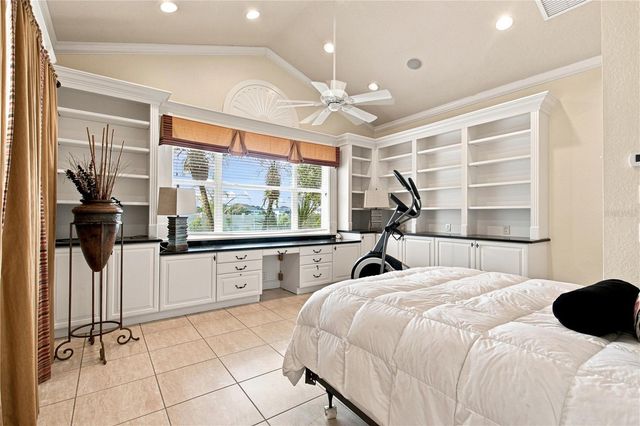 9469 WATERFORD OAKS DRIVE, Winter Haven, FL 33884