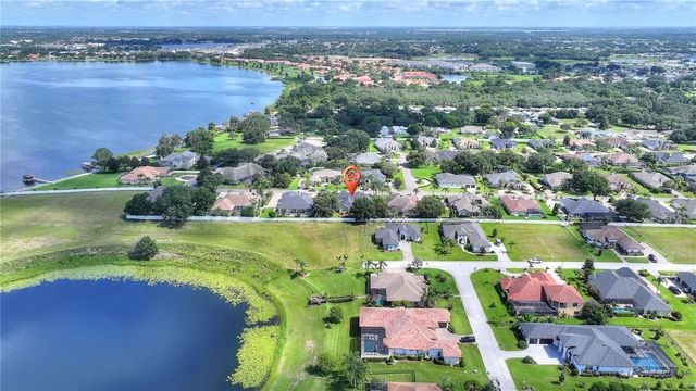 9469 WATERFORD OAKS DRIVE, Winter Haven, FL 33884