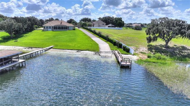 9469 WATERFORD OAKS DRIVE, Winter Haven, FL 33884