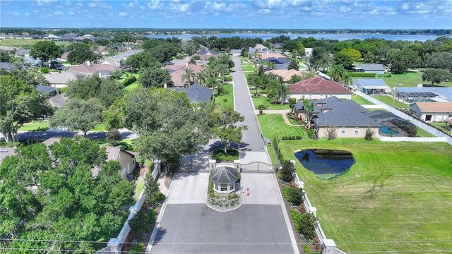 9469 WATERFORD OAKS DRIVE, Winter Haven, FL 33884