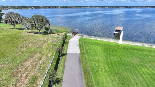 9469 WATERFORD OAKS DRIVE, Winter Haven, FL 33884