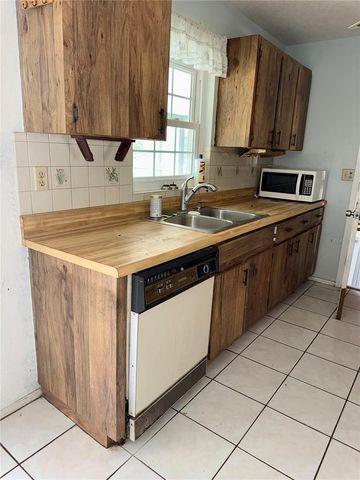 1107 BARBOUR AVENUE, Port Charlotte, FL 33948