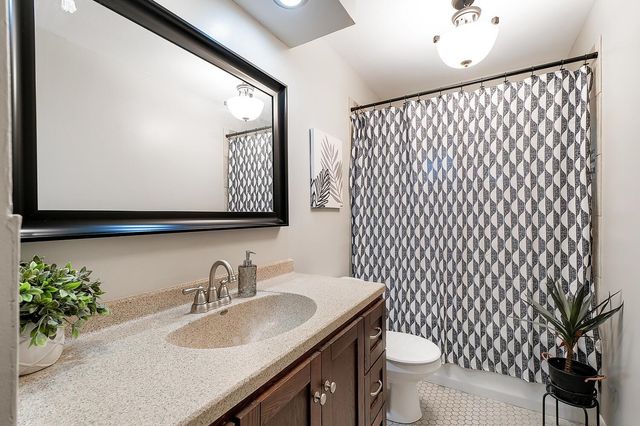 613 N Meridian Rd Rear, Newton, KS 67114