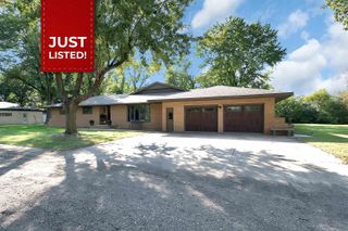 613 N Meridian Rd Rear, Newton, KS 67114