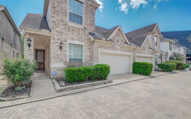 3207 Holly Crossing Drive, Houston, TX 77042