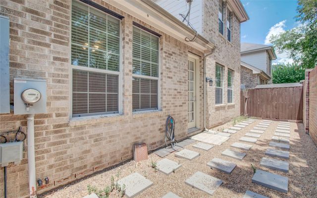 3207 Holly Crossing Drive, Houston, TX 77042