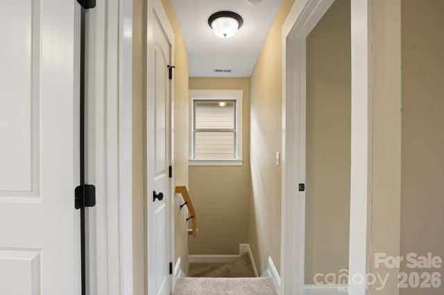 8 Cottage Cove Lane, Asheville, NC 28803