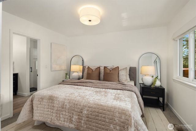 7710 32nd Avenue NE, Seattle, WA 98115