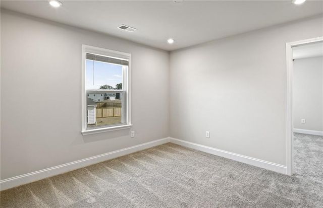 628 Vidalia Park Way, Mcdonough, GA 30252