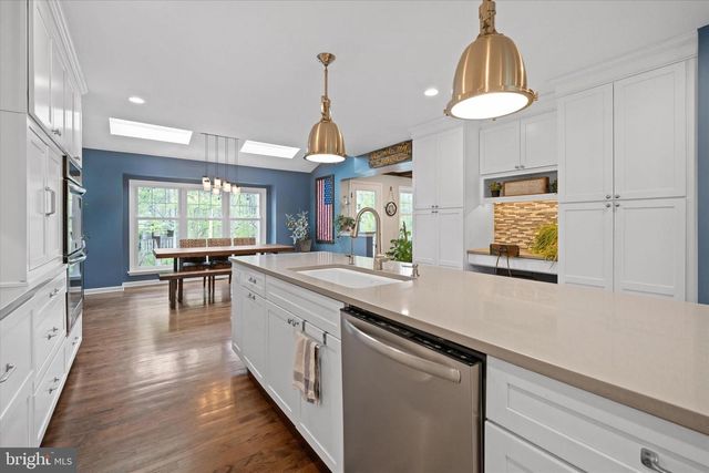 1123 INDEPENDENCE DR, West Chester, PA 19382