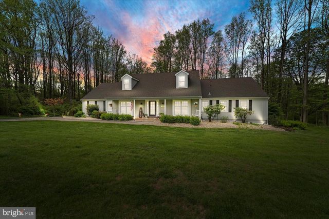 1123 INDEPENDENCE DR, West Chester, PA 19382