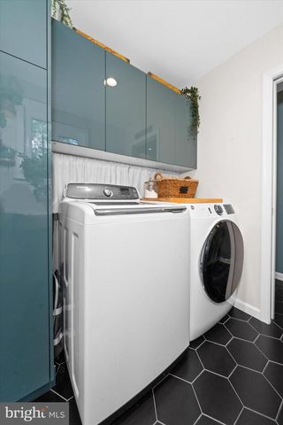 1123 INDEPENDENCE DR, West Chester, PA 19382