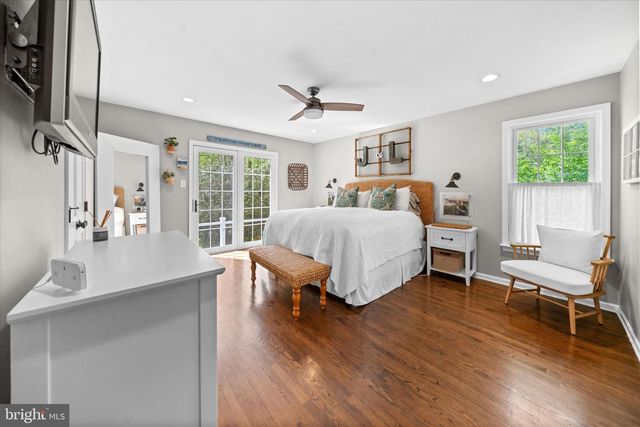 1123 INDEPENDENCE DR, West Chester, PA 19382