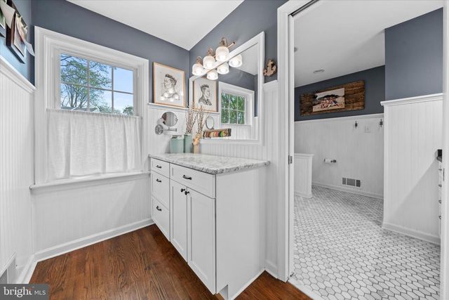 1123 INDEPENDENCE DR, West Chester, PA 19382