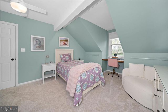 1123 INDEPENDENCE DR, West Chester, PA 19382