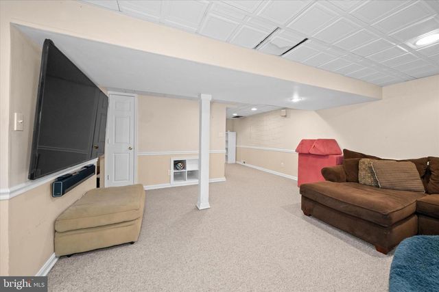 1123 INDEPENDENCE DR, West Chester, PA 19382