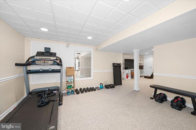 1123 INDEPENDENCE DR, West Chester, PA 19382