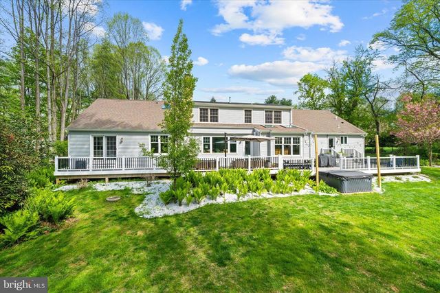 1123 INDEPENDENCE DR, West Chester, PA 19382