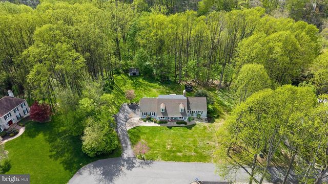 1123 INDEPENDENCE DR, West Chester, PA 19382