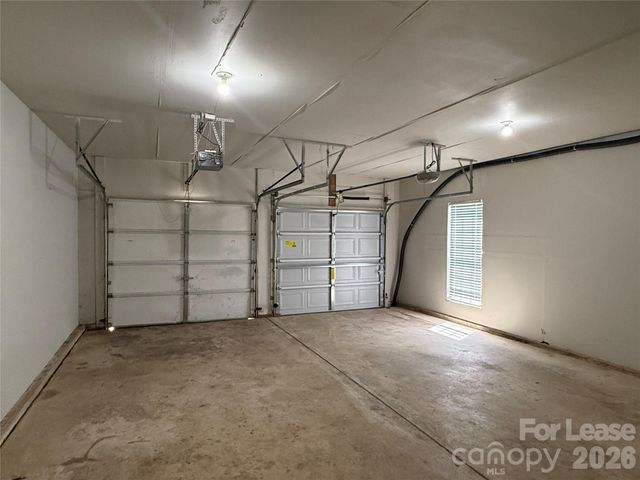 10411 Hellebore Road, Charlotte, NC 28213