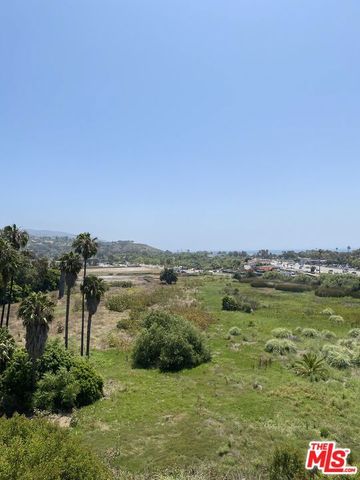 23901 Civic Center Way 114, Malibu, CA 90265