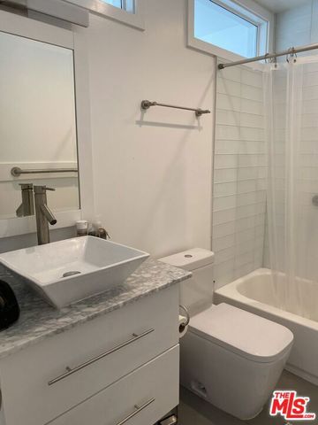 23901 Civic Center Way 114, Malibu, CA 90265