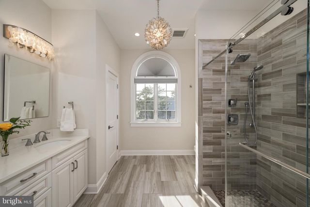 45 BUCKINGHAM AVE, Harvey Cedars, NJ 08008