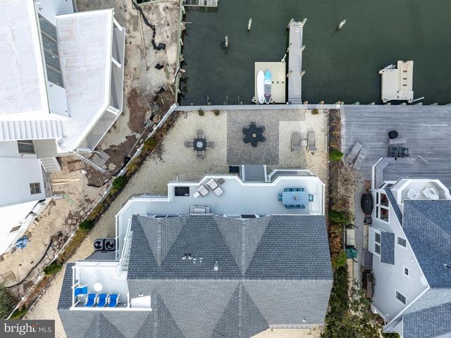 45 BUCKINGHAM AVE, Harvey Cedars, NJ 08008