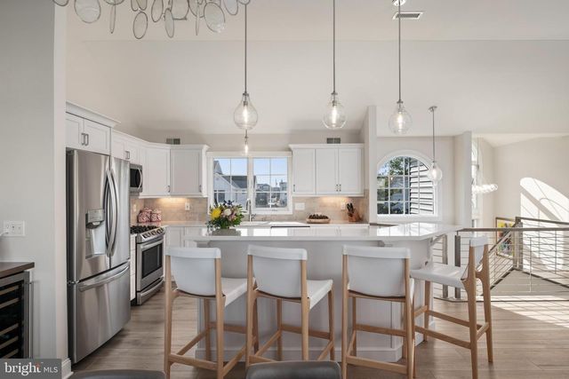 45 BUCKINGHAM AVE, Harvey Cedars, NJ 08008