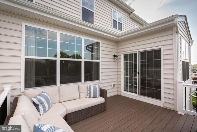 43 MIDSUMMER DR, West Chester, PA 19382