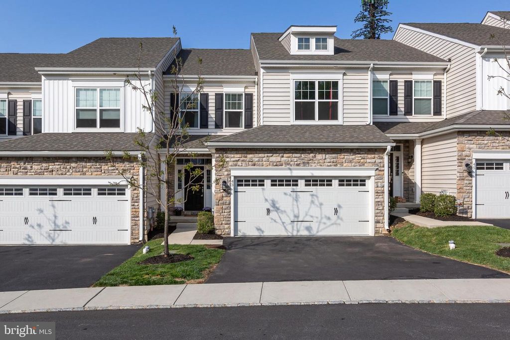 43 MIDSUMMER DR, West Chester, PA 19382