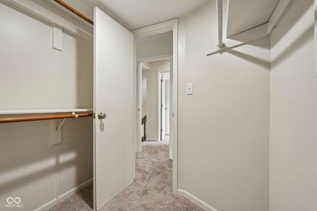 525 Paradise Way E C, Greenwood, IN 46143