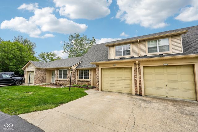 525 Paradise Way E C, Greenwood, IN 46143