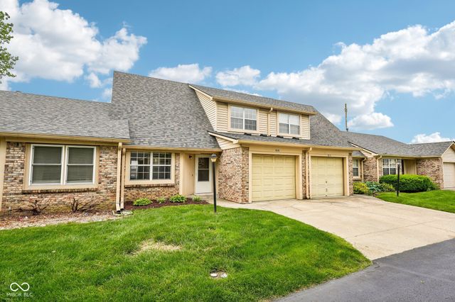 525 Paradise Way E C, Greenwood, IN 46143