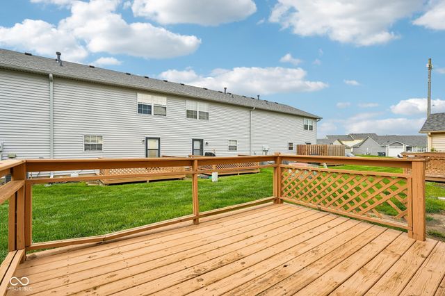 525 Paradise Way E C, Greenwood, IN 46143