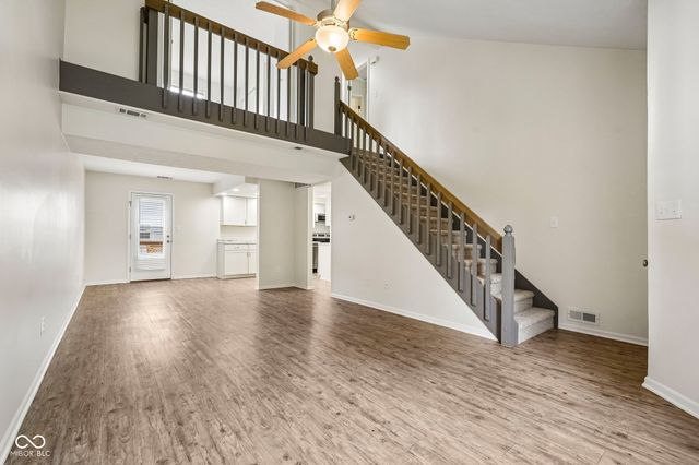 525 Paradise Way E C, Greenwood, IN 46143