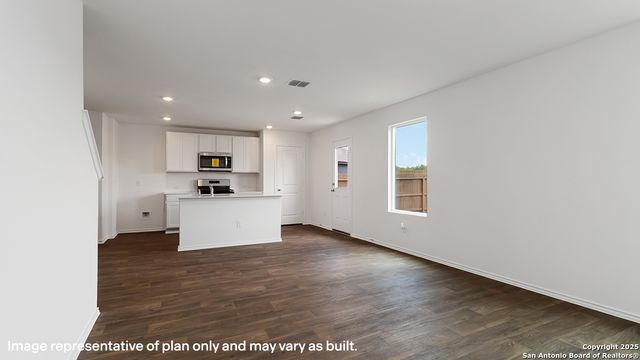 14741 Briscoe Downs, San Antonio, TX 78245