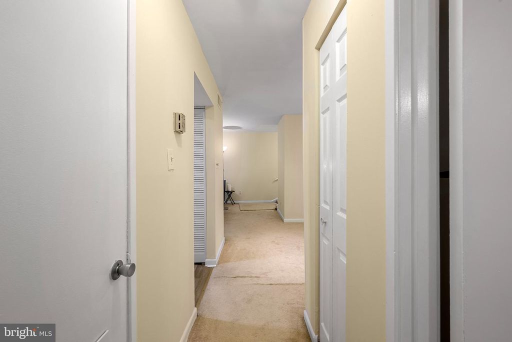 Image 32 of property listing at 11222 CHERRY HILL RD #202, Beltsville, MD 20705