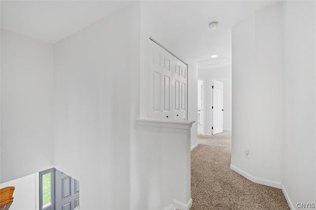 5549 Bingley Lane, Clay, NY 13041
