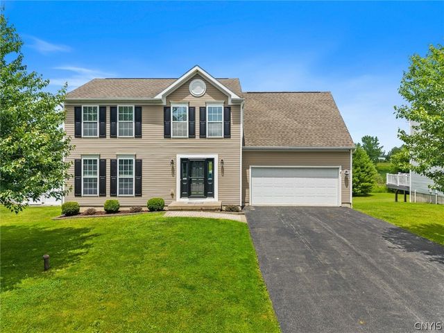 5549 Bingley Lane, Clay, NY 13041