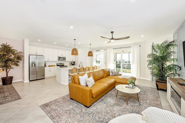 17770 BORACAY COURT 201, Venice, FL 34293