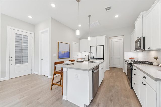 5213 Amber Sunrise Drive, Houston, TX 77018