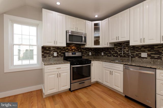3724 24TH ST NE, Washington, DC 20018