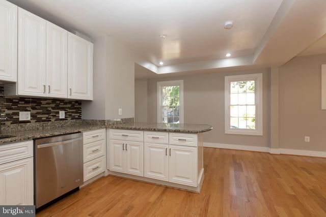 3724 24TH ST NE, Washington, DC 20018