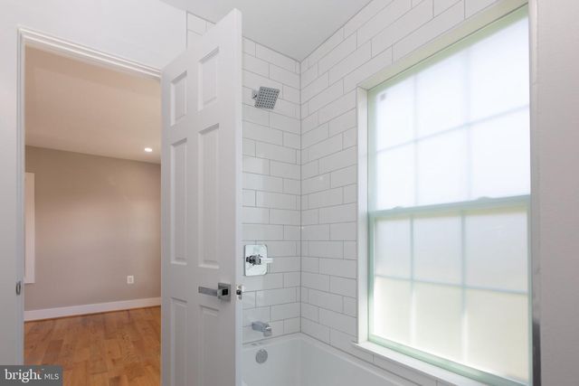 3724 24TH ST NE, Washington, DC 20018