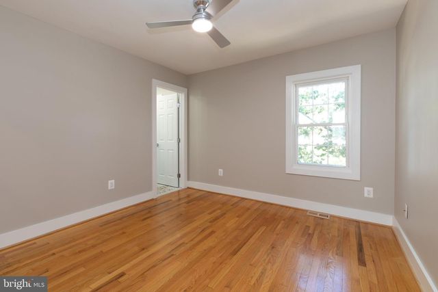 3724 24TH ST NE, Washington, DC 20018